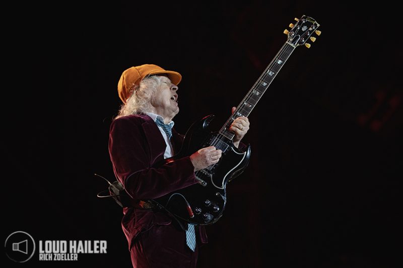 AC-DC-MetLifeStadium-EastRutherford-NJ-20261002-RichZoeller-005