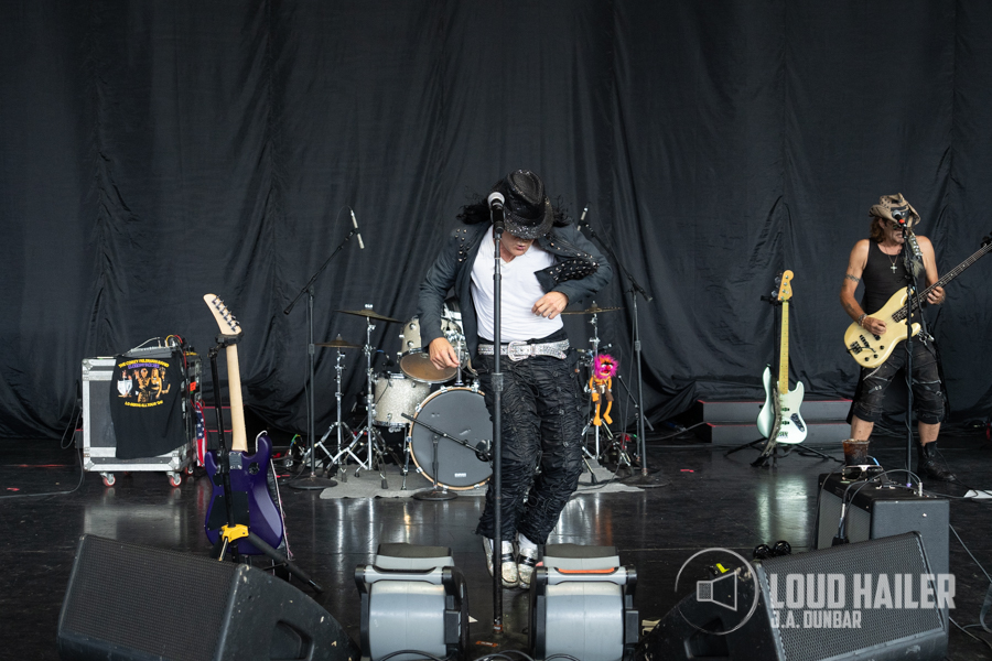 Limp Bizkit at Pine Knob Music Theatre in Clarkston, MI - Loud