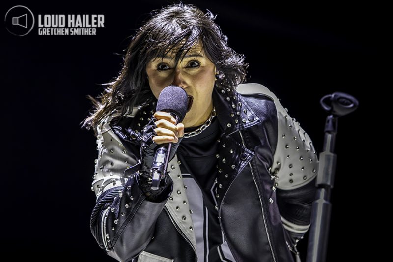 Eva Under Fire @ Veterans United Home Loans Amphitheater, Virginia Beach | Photo by Gretchen Smither