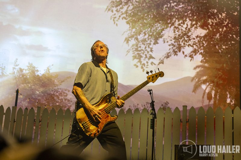 Weezer @ Nationwide Arena, Columbus | Photo by Harry Acosta