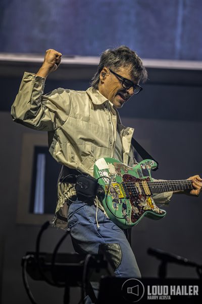 Weezer @ Nationwide Arena, Columbus | Photo by Harry Acosta