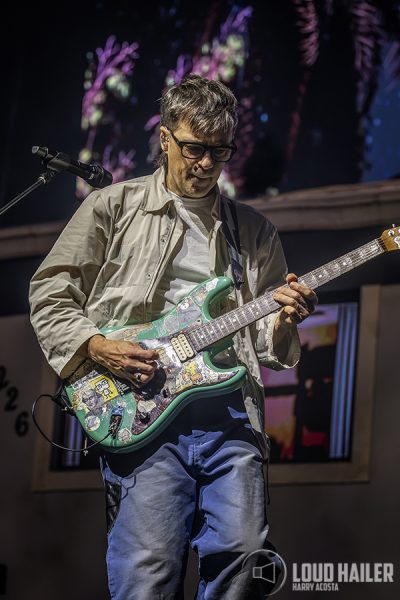 Weezer @ Nationwide Arena, Columbus | Photo by Harry Acosta