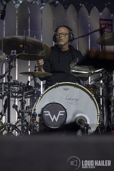Weezer @ Nationwide Arena, Columbus | Photo by Harry Acosta