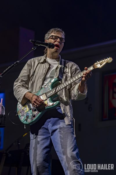Weezer @ Nationwide Arena, Columbus | Photo by Harry Acosta