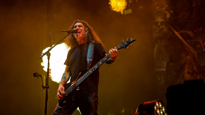 Header-Slayer-MGMGrand-20191127-AbigailBuckler--1
