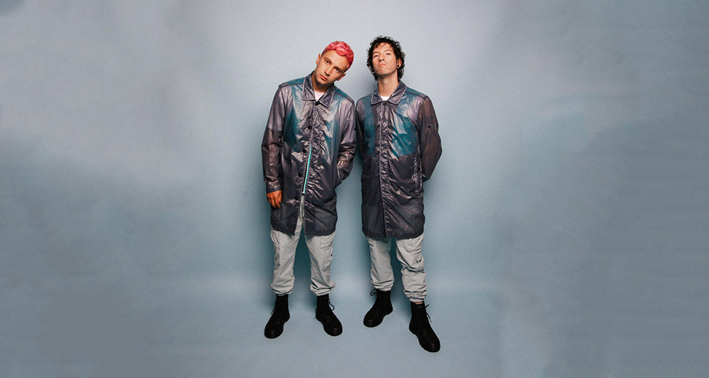 Twenty One Pilots Announce 20212022 Global “TakeØver Tour” Loud