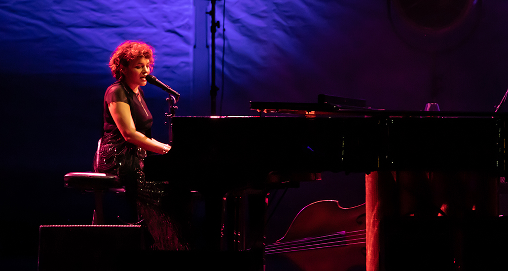 Norah Jones at the Huntington Bank Pavilion in Chicago, IL