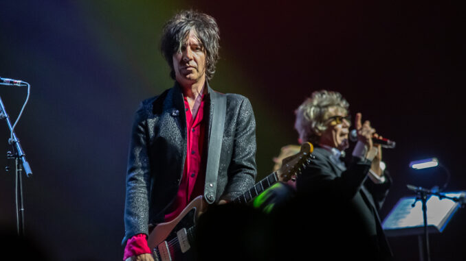 Header-ThePsychedelicFurs-MoodyTheater-Austin-TX-07152025-LaurynSingletary